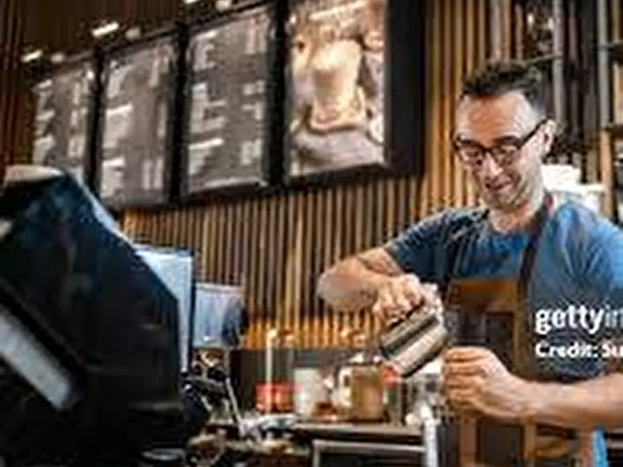 Immagine 7 di Attività commerciale in vendita  a Padova