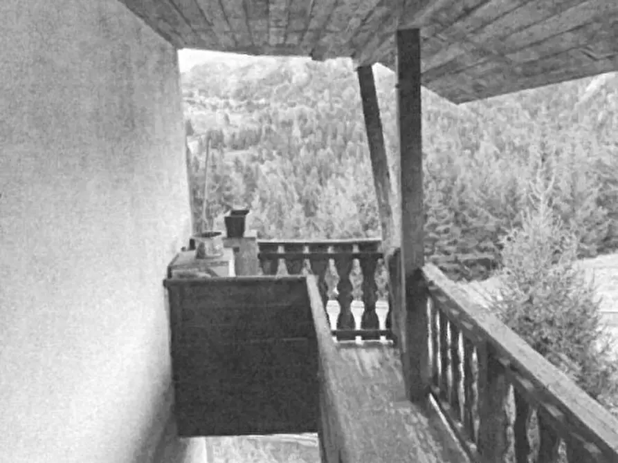 Immagine 5 di Appartamento in vendita  in Via Roma  11 a Lozzo Di Cadore