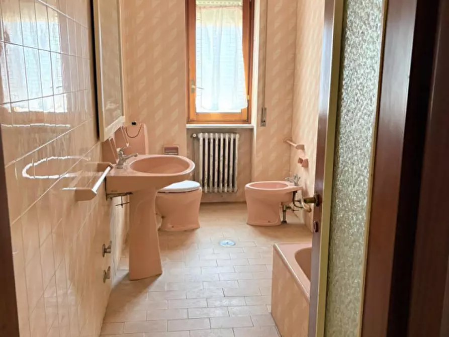 Immagine 15 di Appartamento in vendita  in Via G. Mezzacapo a Sala Consilina