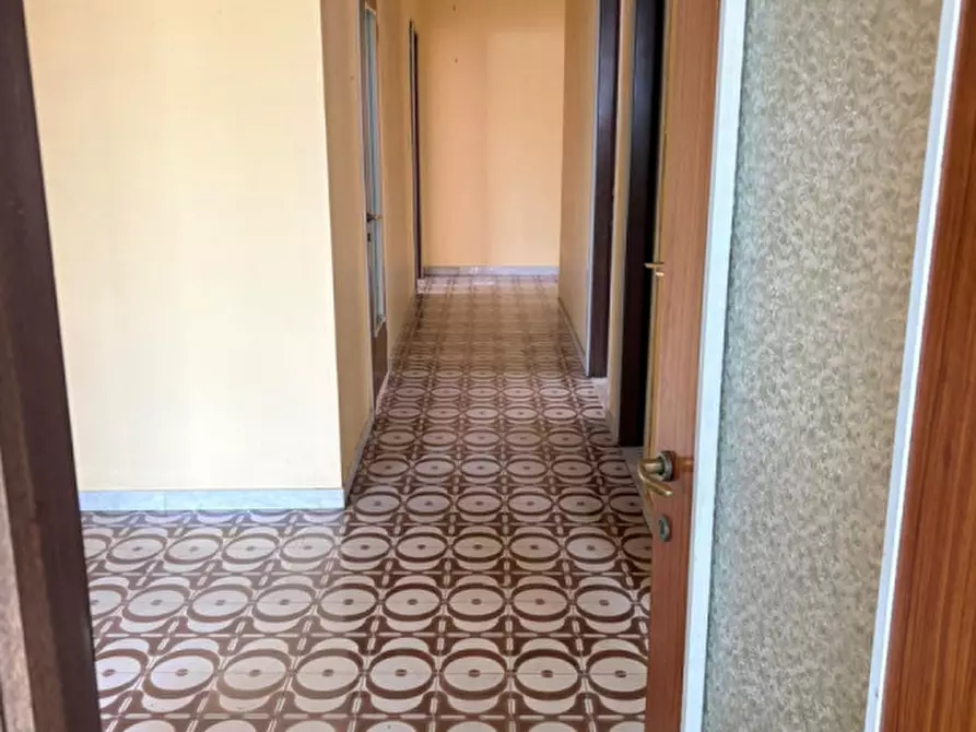 Immagine 18 di Appartamento in vendita  in Via G. Mezzacapo a Sala Consilina