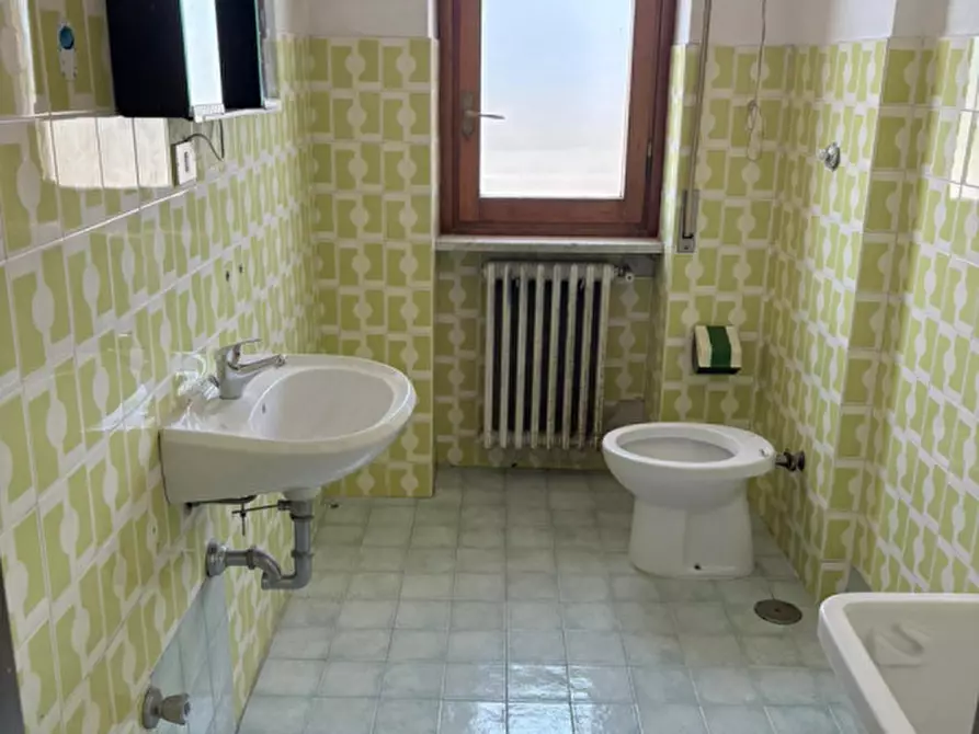 Immagine 21 di Appartamento in vendita  in Via G. Mezzacapo a Sala Consilina