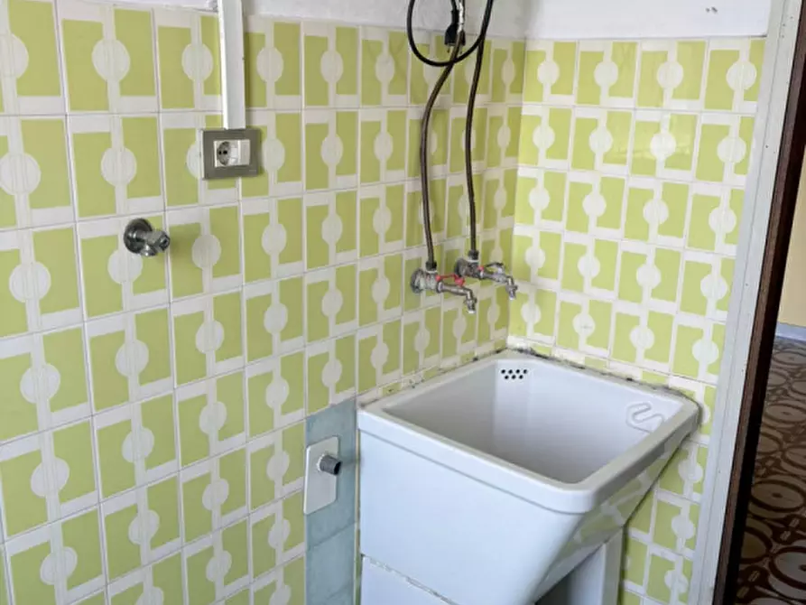 Immagine 23 di Appartamento in vendita  in Via G. Mezzacapo a Sala Consilina