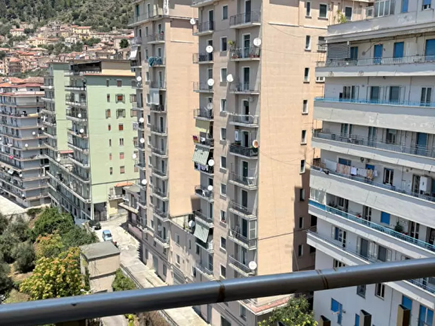 Immagine 28 di Appartamento in vendita  in Via G. Mezzacapo a Sala Consilina