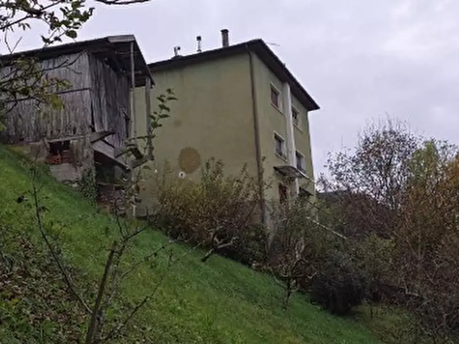 Immagine 2 di Appartamento in vendita  in Faller, 111 a Sovramonte