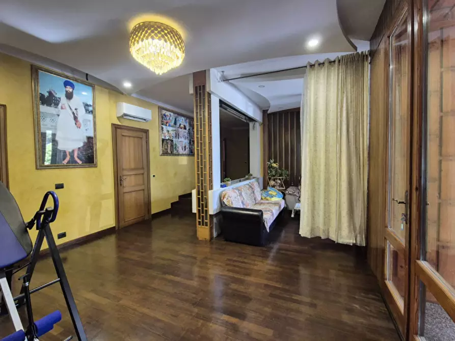 Immagine 5 di Villa in vendita  in Via Marcabella a Zimella