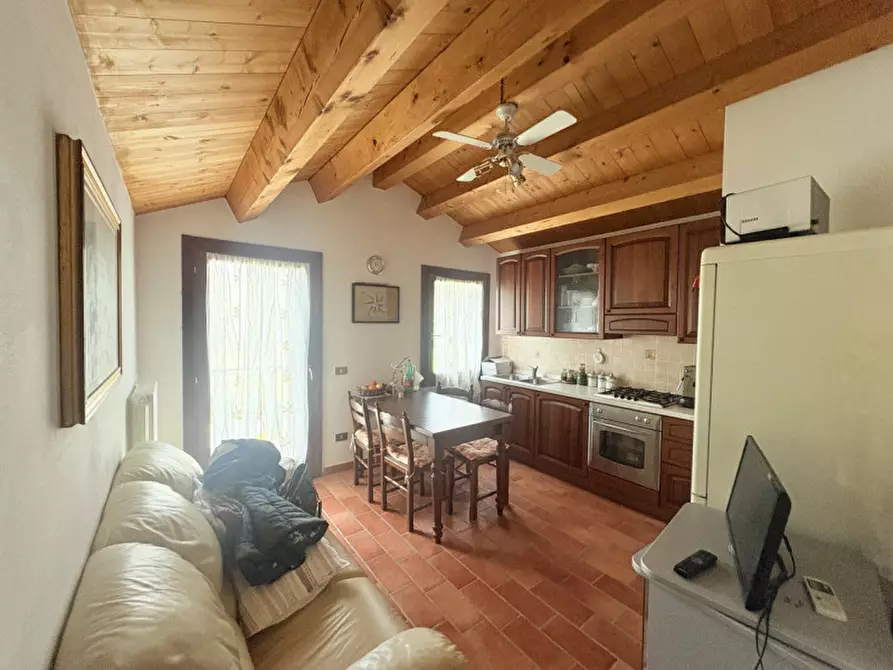 Immagine 9 di Casa bifamiliare in vendita  in Via Pestrini a Cinto Euganeo