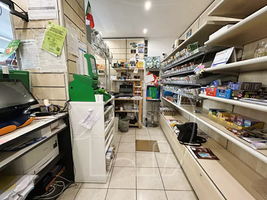 Immagine 7 di Attività commerciale in vendita  in St. Martinsplatz - Piazza San Martino a Cortina Sulla Strada Del Vino .Kurtinig An D.