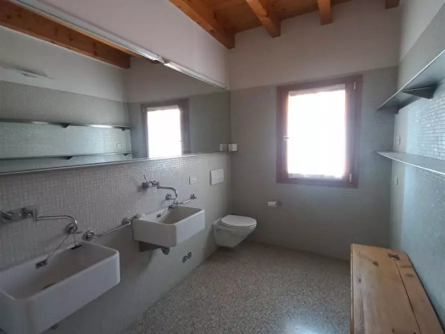 Immagine 18 di Casa indipendente in affitto  in VIA ADRIANI a Colceresa