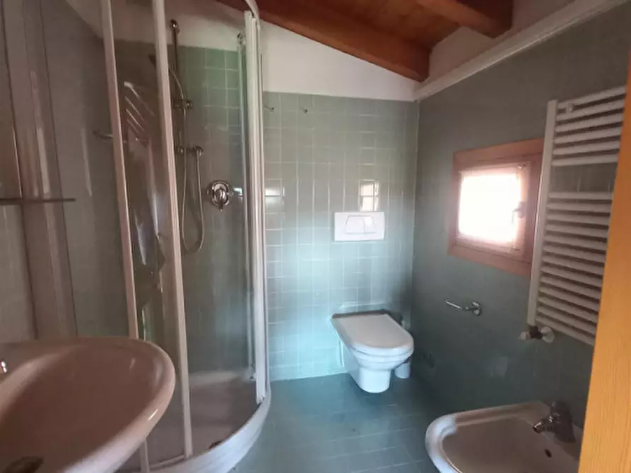 Immagine 20 di Casa indipendente in affitto  in VIA ADRIANI a Colceresa