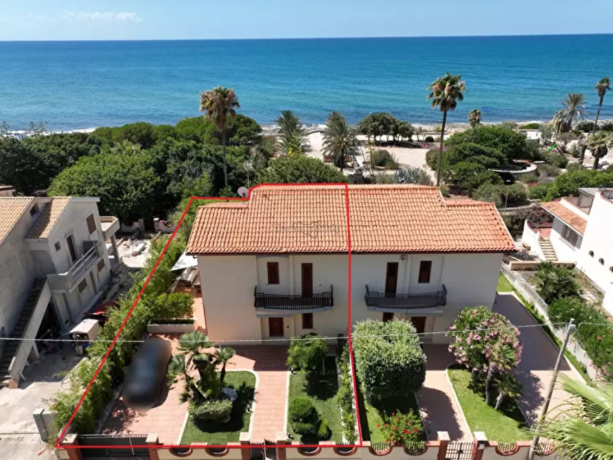 Immagine 1 di Casa indipendente in vendita  in Via degli Ammiragli a Modica