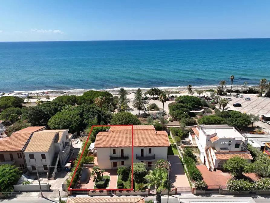 Immagine 2 di Casa indipendente in vendita  in Via degli Ammiragli a Modica