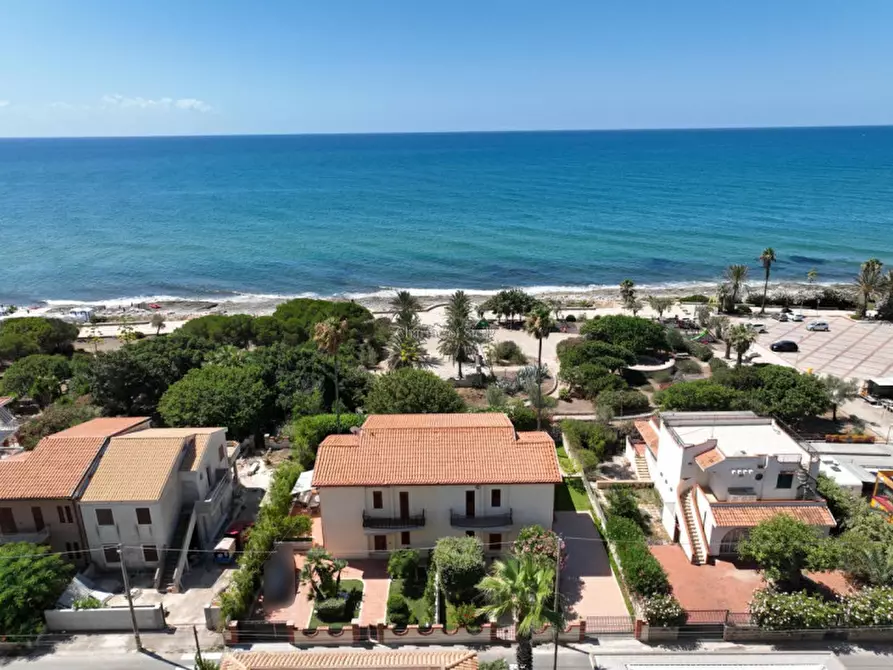 Immagine 57 di Casa indipendente in vendita  in Via degli Ammiragli a Modica