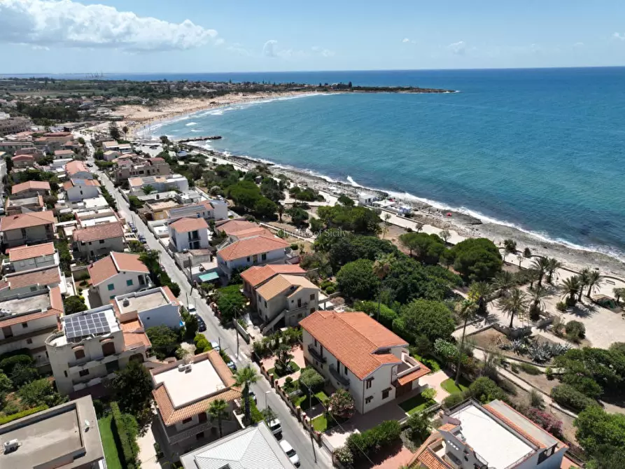 Immagine 61 di Casa indipendente in vendita  in Via degli Ammiragli a Modica