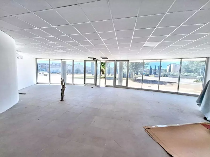 Immagine 12 di Negozio in vendita  in Via Aldo Moro, 56035 Perignano PI, Italia a Casciana Terme Lari