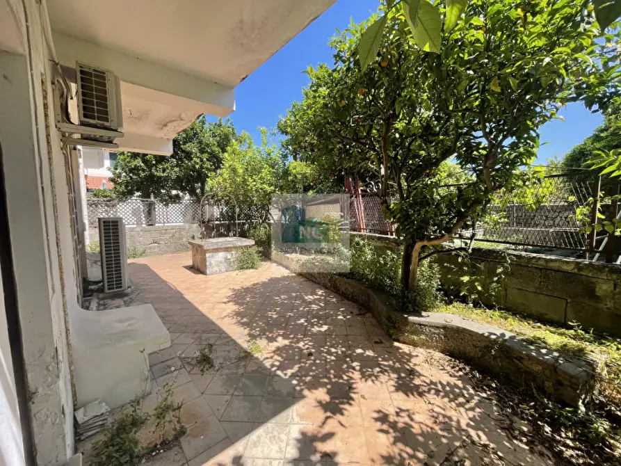 Immagine 5 di Negozio in vendita  in Via Cardinale Luigi Lavitrano 18 a Forio