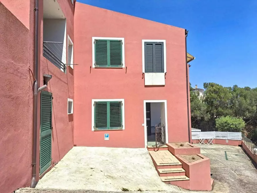 Immagine 3 di Appartamento in vendita  in Via Liccia di Fora, 07028 Santa Teresa Gallura SS, Italia a Santa Teresa Gallura