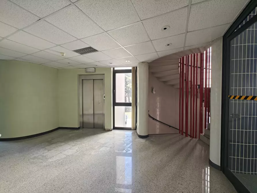 Immagine 5 di Appartamento in vendita  in CORSO ITALIA 155 a Gorizia