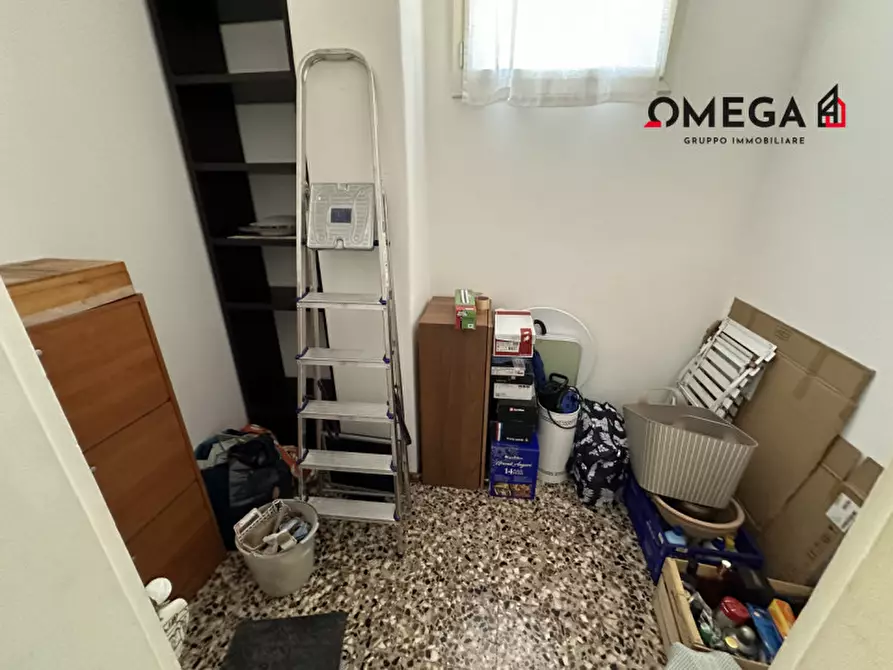 Immagine 9 di Appartamento in vendita  in via dei Giuliani, 4/2 a Trieste