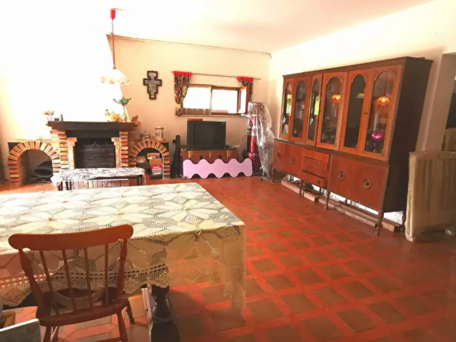 Immagine 14 di Villa in vendita  in contrada martelli a Satriano