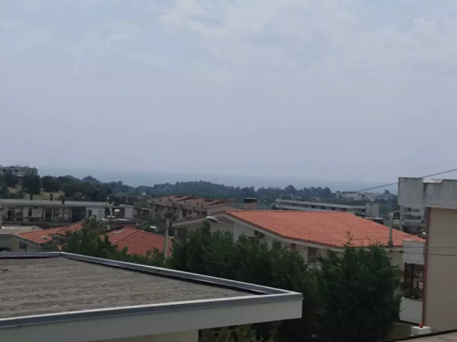 Immagine 15 di Villa in vendita  in contrada martelli a Satriano