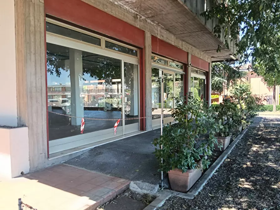 Immagine 3 di Negozio in vendita  in Via Sant'Antonio, 140 a Formigine