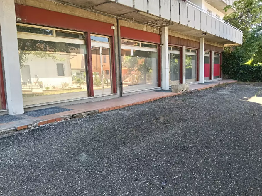 Immagine 5 di Negozio in vendita  in Via Sant'Antonio, 140 a Formigine