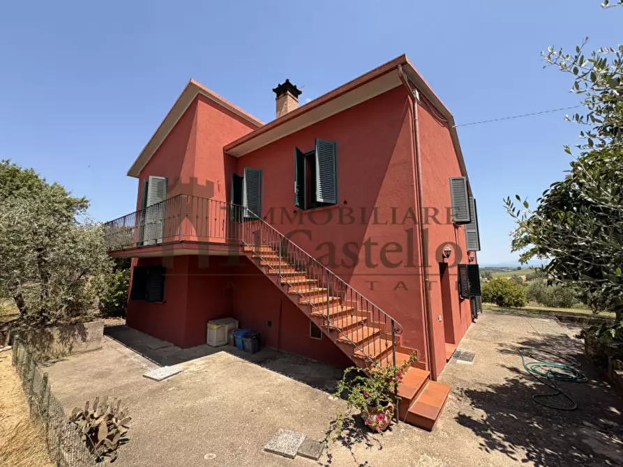 Immagine 1 di Casa indipendente in vendita  in vaiano a Castiglione Del Lago