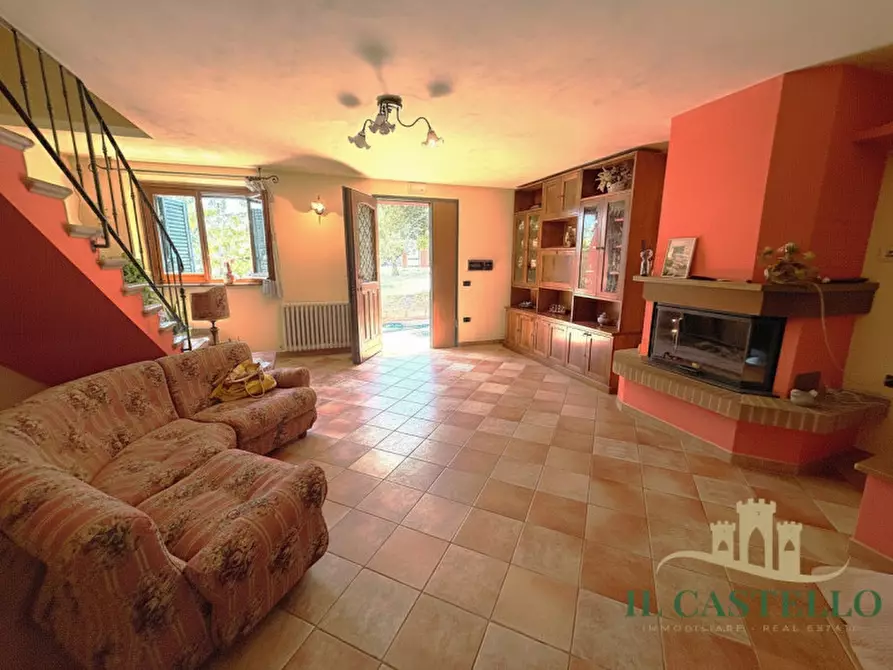 Immagine 2 di Casa indipendente in vendita  in vaiano a Castiglione Del Lago