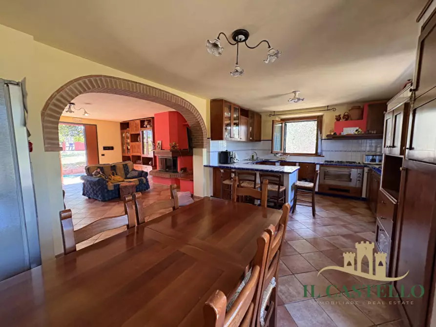 Immagine 8 di Casa indipendente in vendita  in vaiano a Castiglione Del Lago