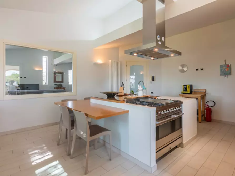 Immagine 20 di Villa in vendita  in Contrada Camera a Porto San Giorgio