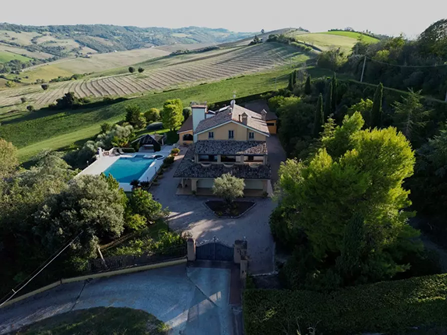 Immagine 51 di Villa in vendita  in Contrada Camera a Porto San Giorgio