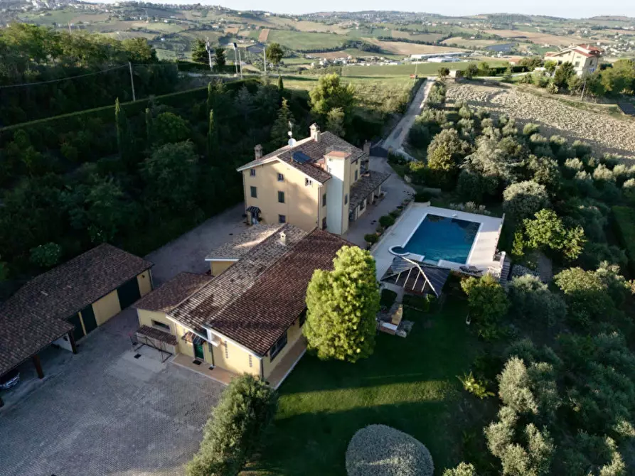 Immagine 59 di Villa in vendita  in Contrada Camera a Porto San Giorgio