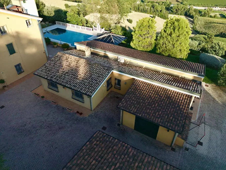 Immagine 62 di Villa in vendita  in Contrada Camera a Porto San Giorgio