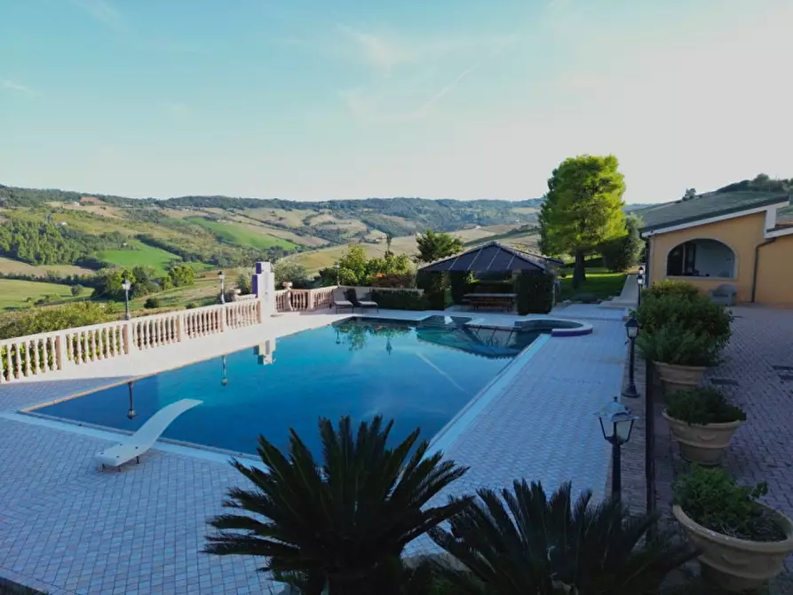 Immagine 63 di Villa in vendita  in Contrada Camera a Porto San Giorgio