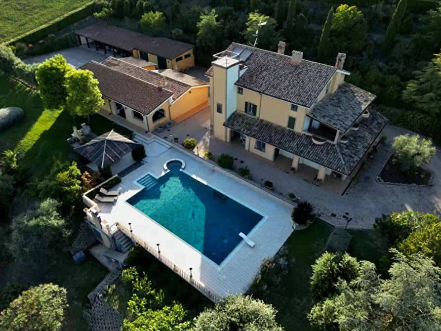 Immagine 71 di Villa in vendita  in Contrada Camera a Porto San Giorgio