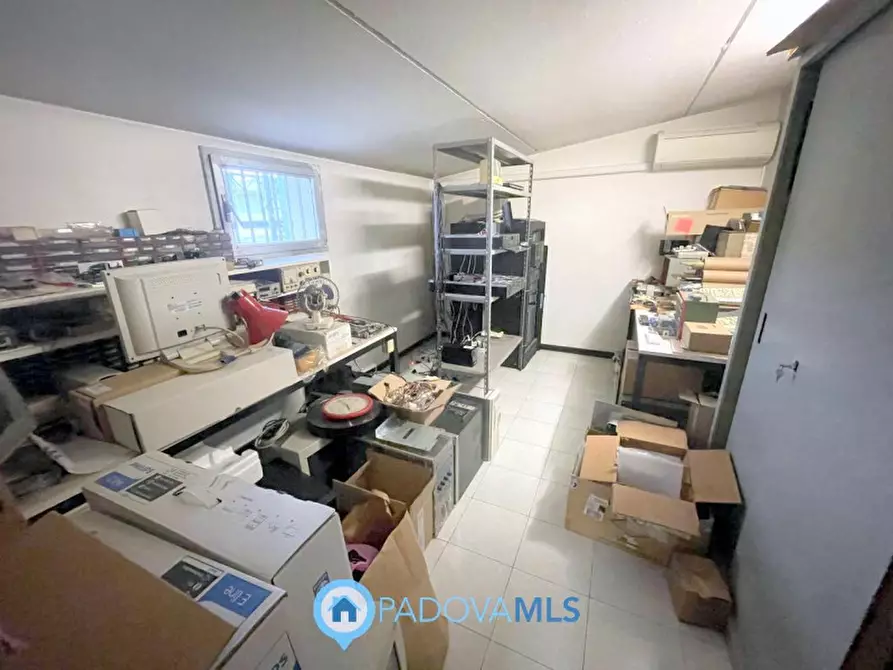 Immagine 8 di Ufficio in vendita  in Via Visco a Limena