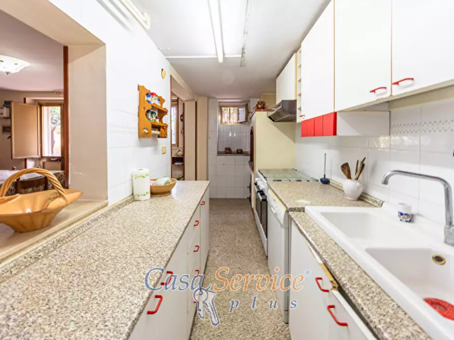 Immagine 30 di Casa indipendente in vendita  in Extramurale di ponente a Matino