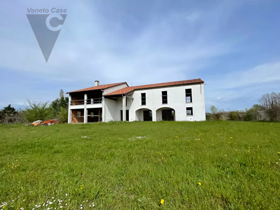 Immagine 5 di Villa in vendita  a Legnaro