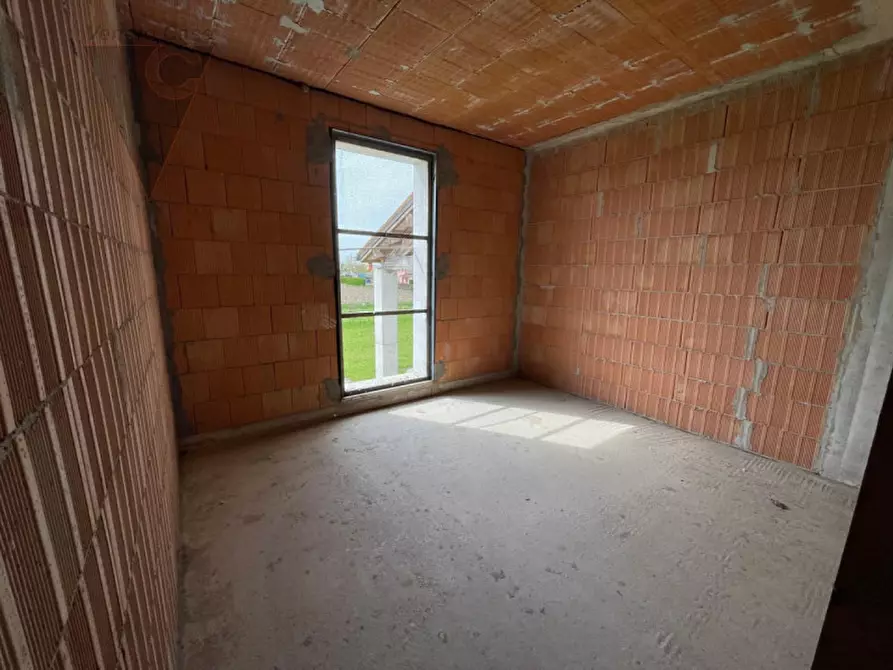 Immagine 25 di Villa in vendita  a Legnaro