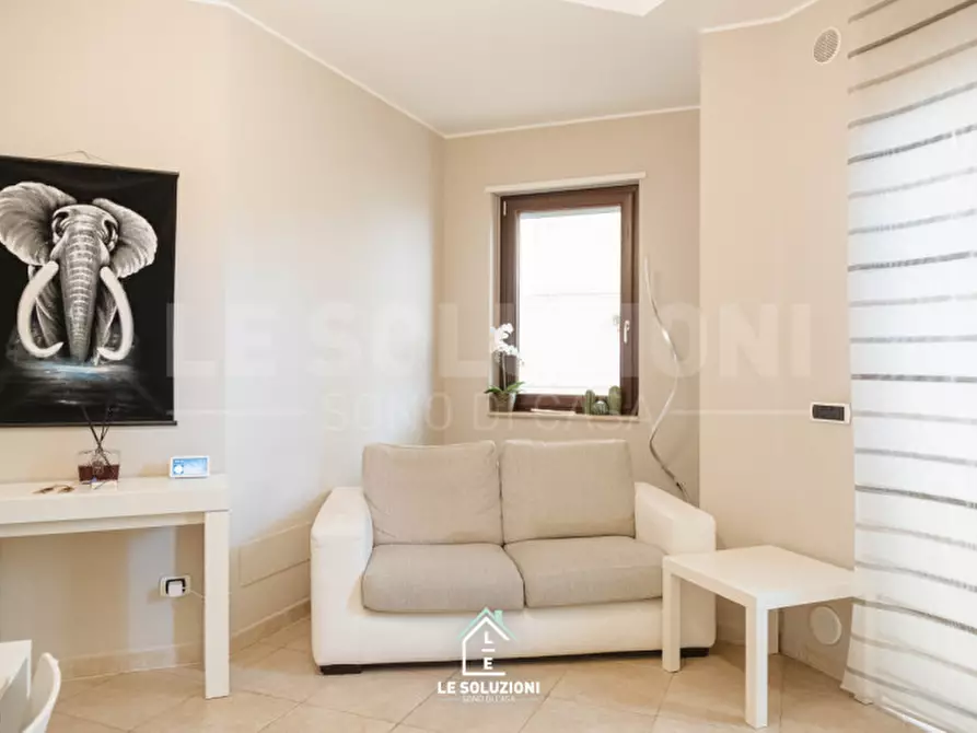 Immagine 4 di Appartamento in vendita  in Via Martin Luther King a Putignano