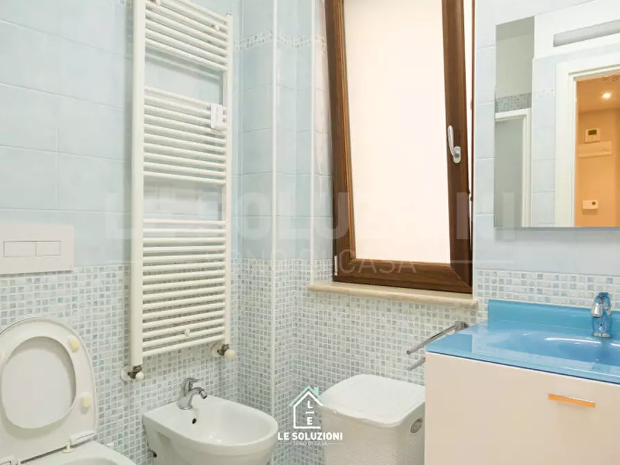 Immagine 6 di Appartamento in vendita  in Via Martin Luther King a Putignano