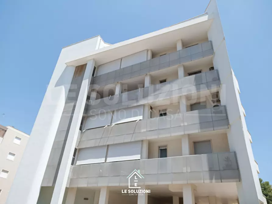 Immagine 31 di Appartamento in vendita  in Via Martin Luther King a Putignano