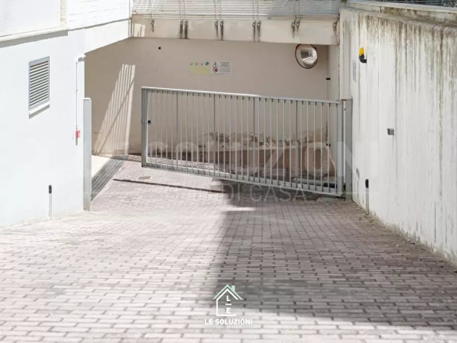 Immagine 28 di Appartamento in vendita  in Via Martin Luther King a Putignano