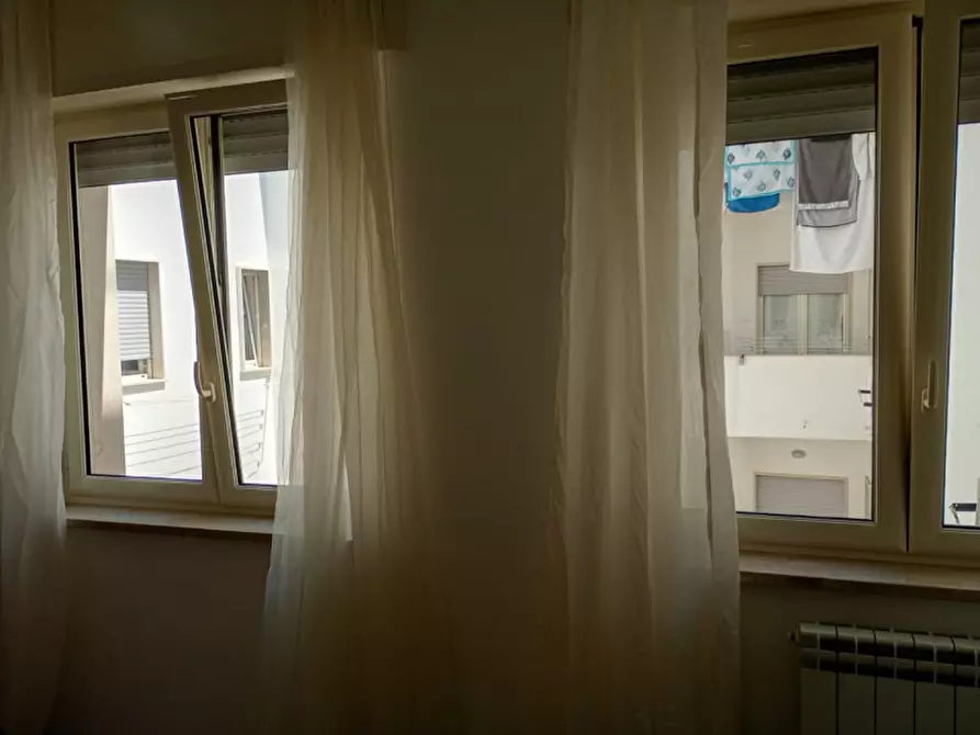 Immagine 19 di Camera in affitto  in Oronzo Costa 44 a Napoli