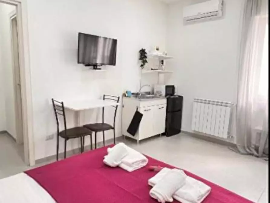 Immagine 32 di Camera in affitto  in Oronzo Costa 44 a Napoli
