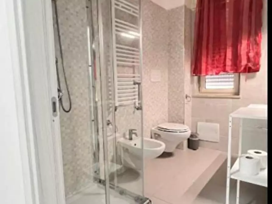 Immagine 33 di Camera in affitto  in Oronzo Costa 44 a Napoli