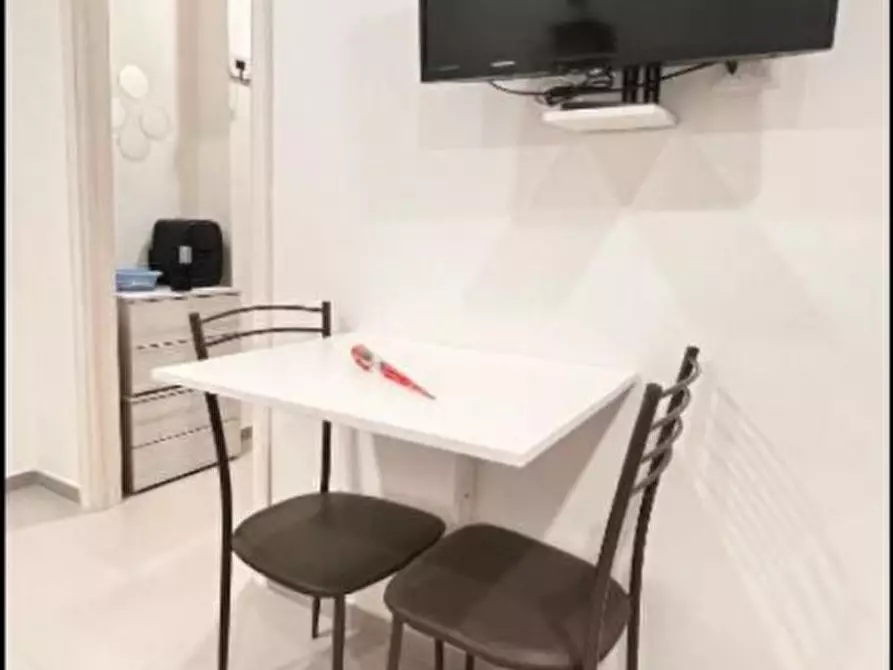 Immagine 34 di Camera in affitto  in Oronzo Costa 44 a Napoli