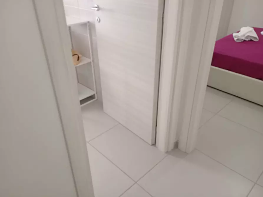 Immagine 45 di Camera in affitto  in Oronzo Costa 44 a Napoli