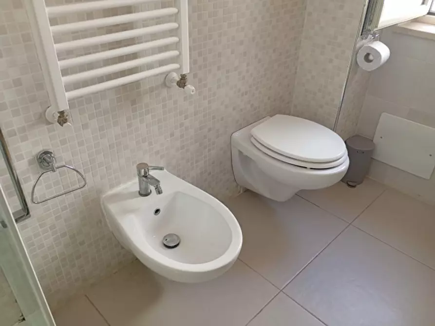 Immagine 51 di Camera in affitto  in Oronzo Costa 44 a Napoli