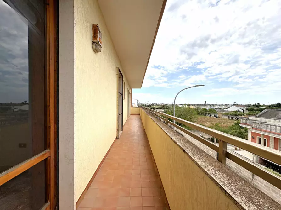 Immagine 12 di Appartamento in vendita  in Via Fratelli Rosselli a Trepuzzi